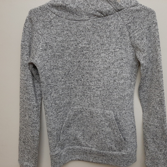 Sweater - Picture 2 of 3